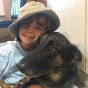 Meet your Posher, Ana